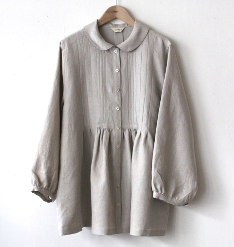 LINNET No.113 Blouse with Tucks photo