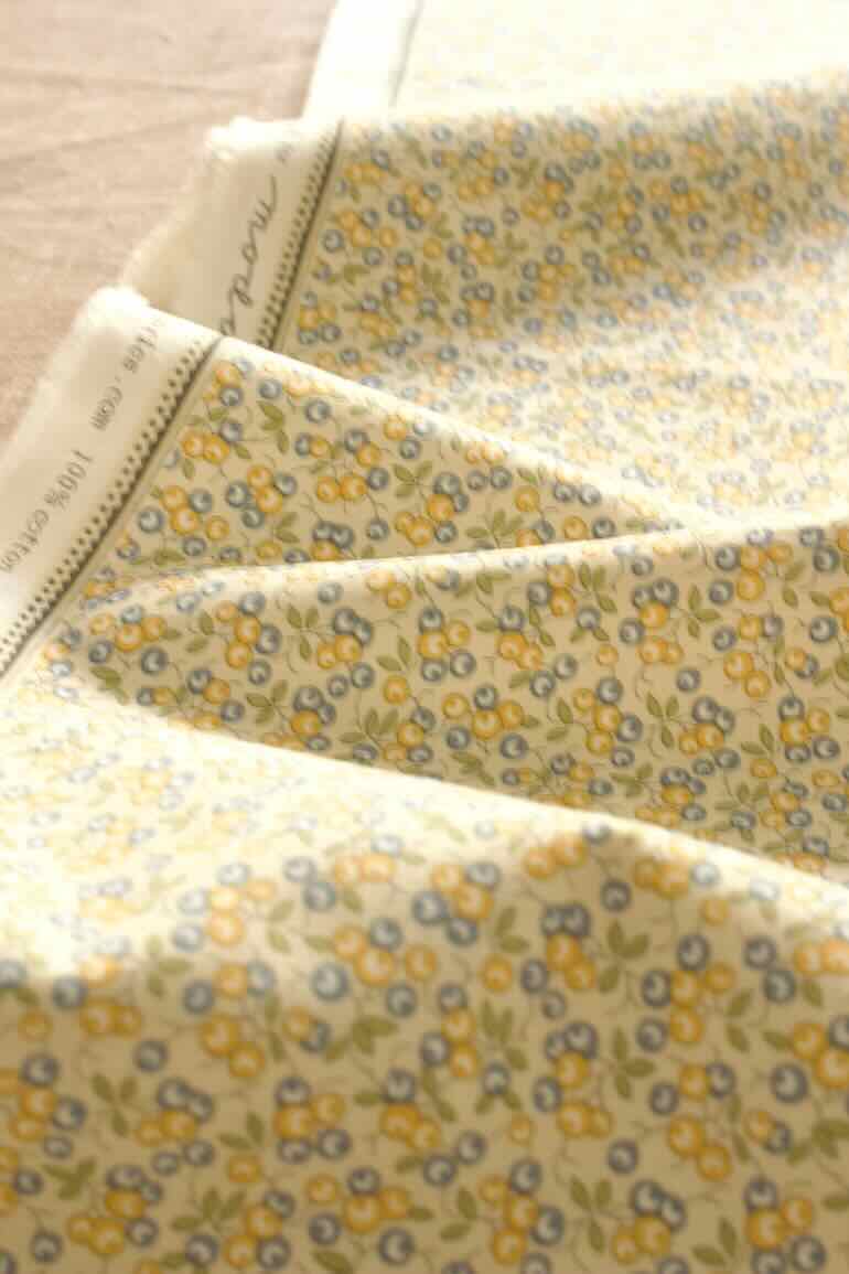 Ji フレンチジェネェラル 小さな実<br />アイボリ-