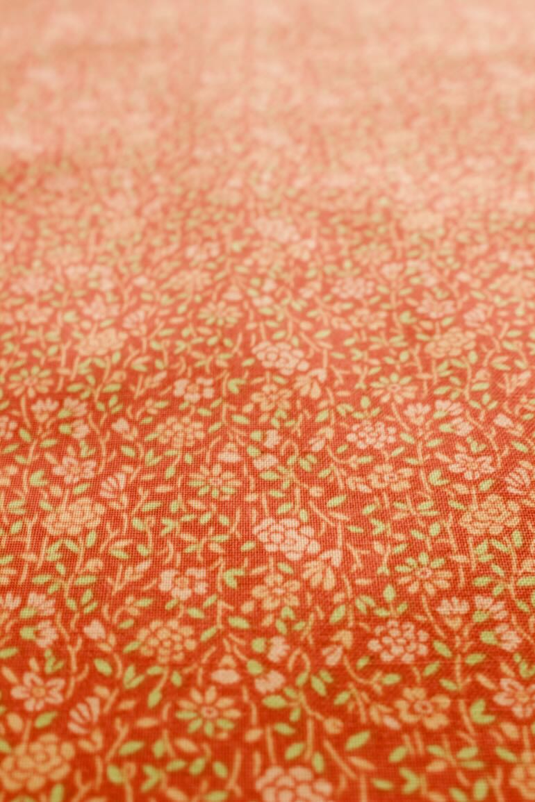 Ji フレンチジェネェラル 流れる花<br />赤