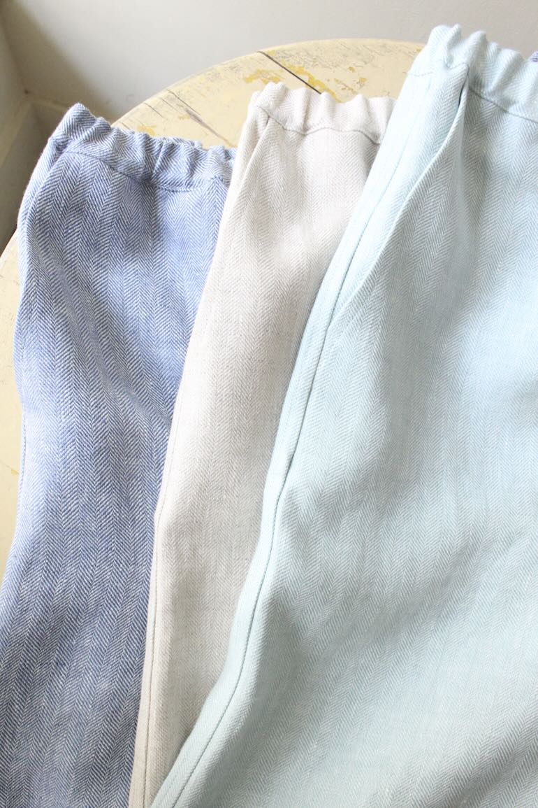 製品No125ポケット付き7分丈パンツ