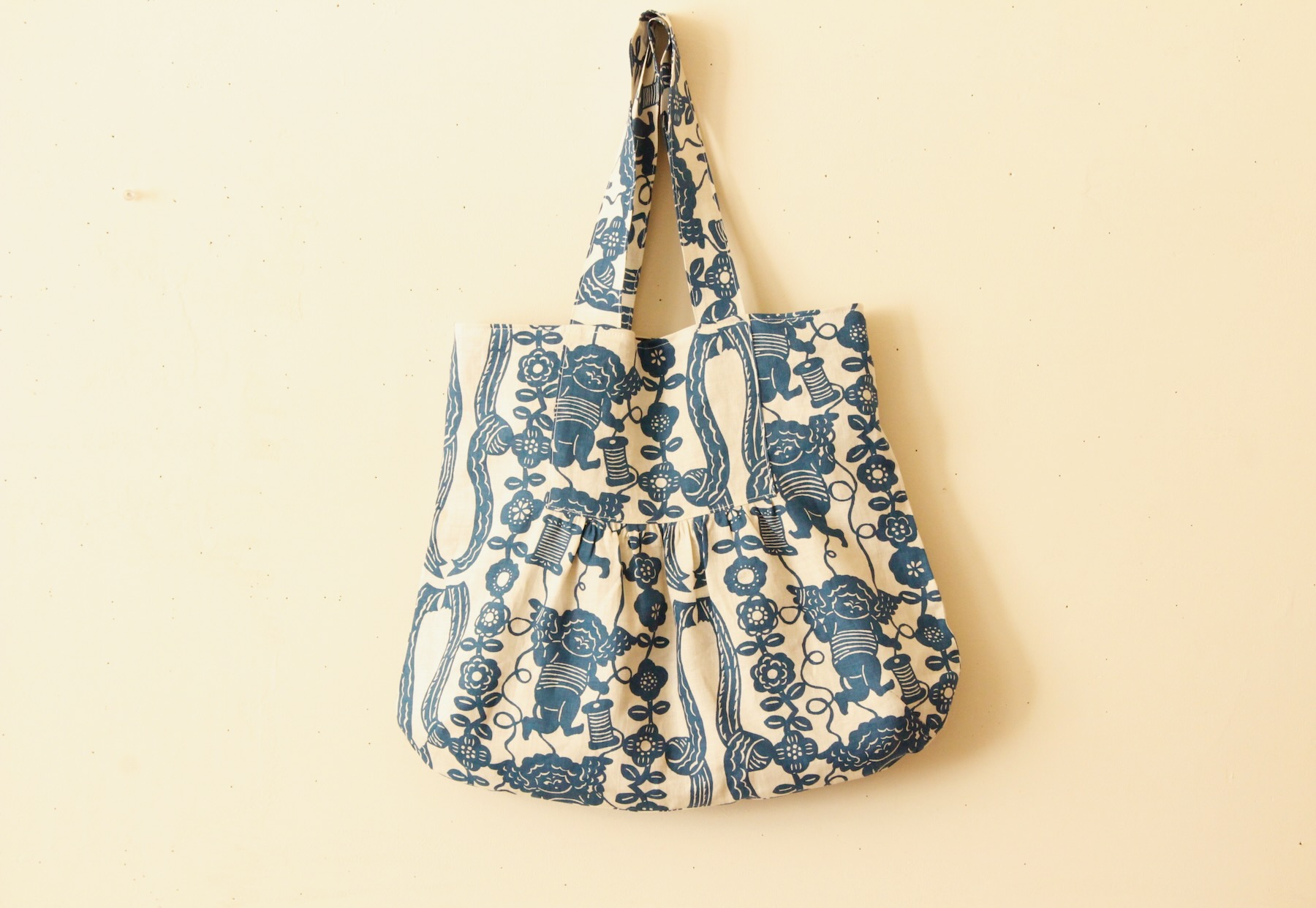  No.97 四角いヨークのトートバックセット<br />手芸屋の天使フレンチブル-