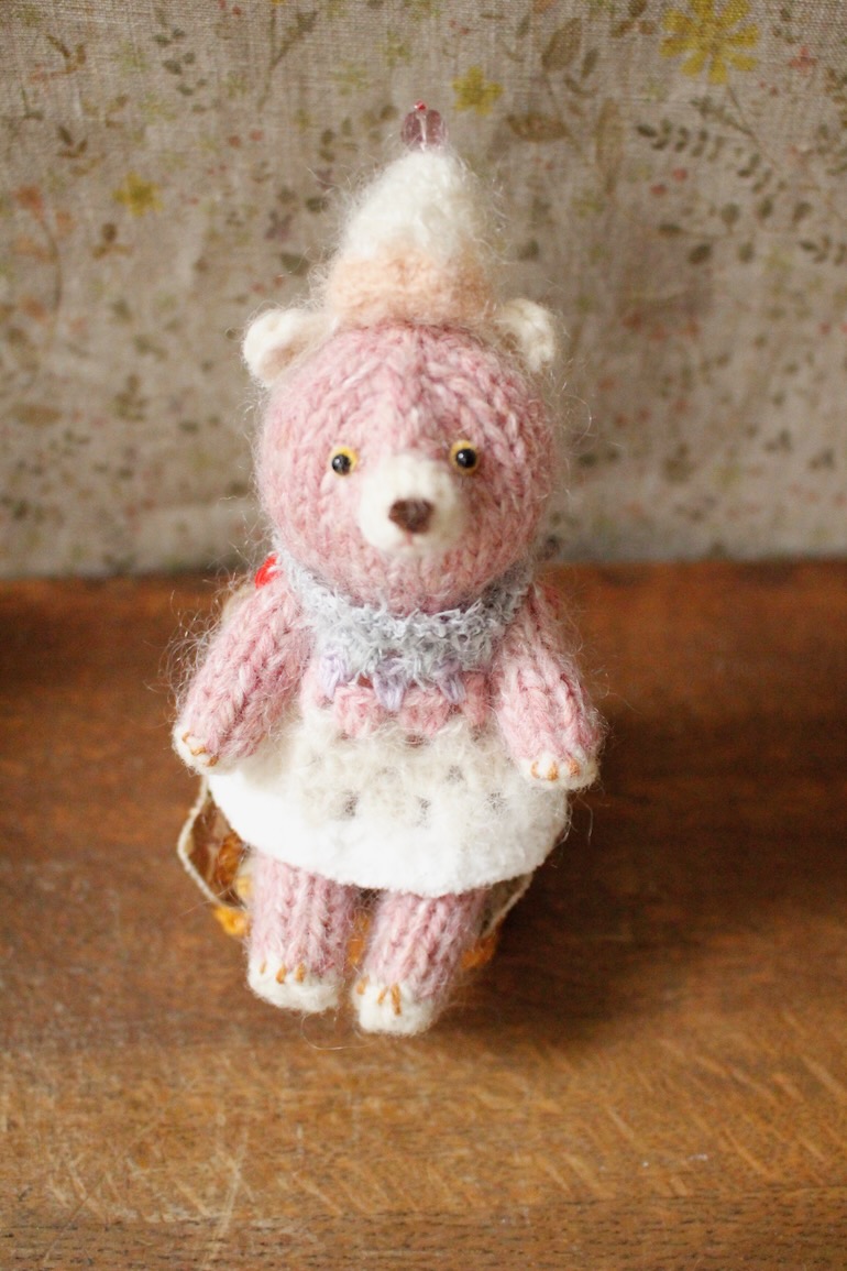 Keitoya pompomwool 展 2026<br />K-8くまのあみぐるみ(ピンク)