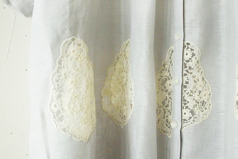 SDNo113ピンタックブラウスワンピース丈104cm長袖<br />F刺繍ファブリックラベンダ-グレ-