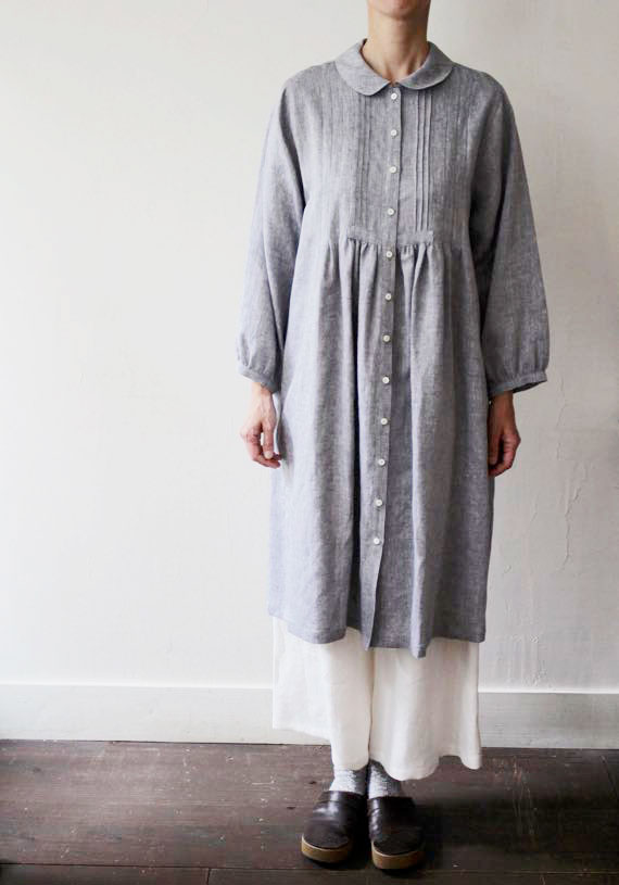 SDNo113ピンタックブラウスワンピース丈104cm長袖<br />着用イメージ-