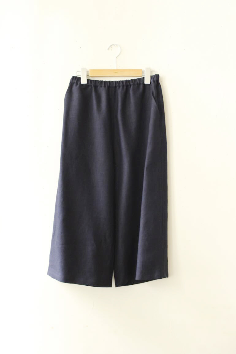 PD  No.125ポケット付き七分丈パンツ<br />アンソレイエネイビ-