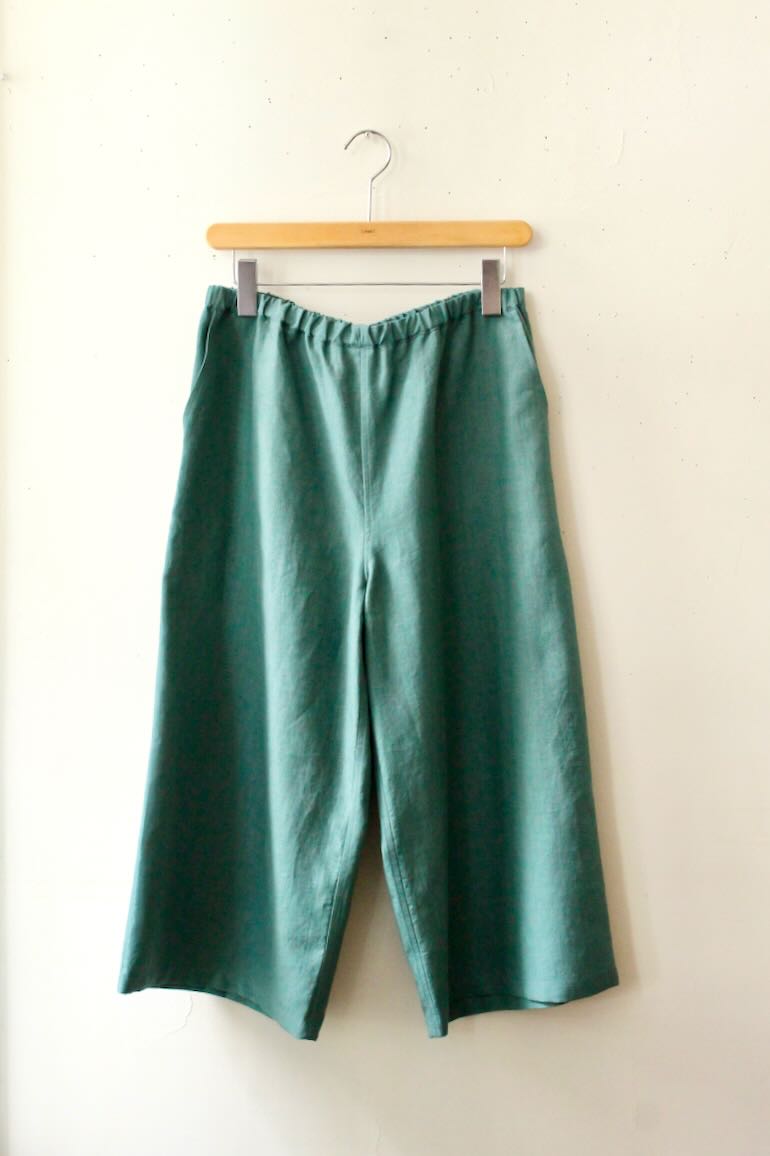 製品No.125ポケット付きパンツ７分丈　LL=XLサイズ
