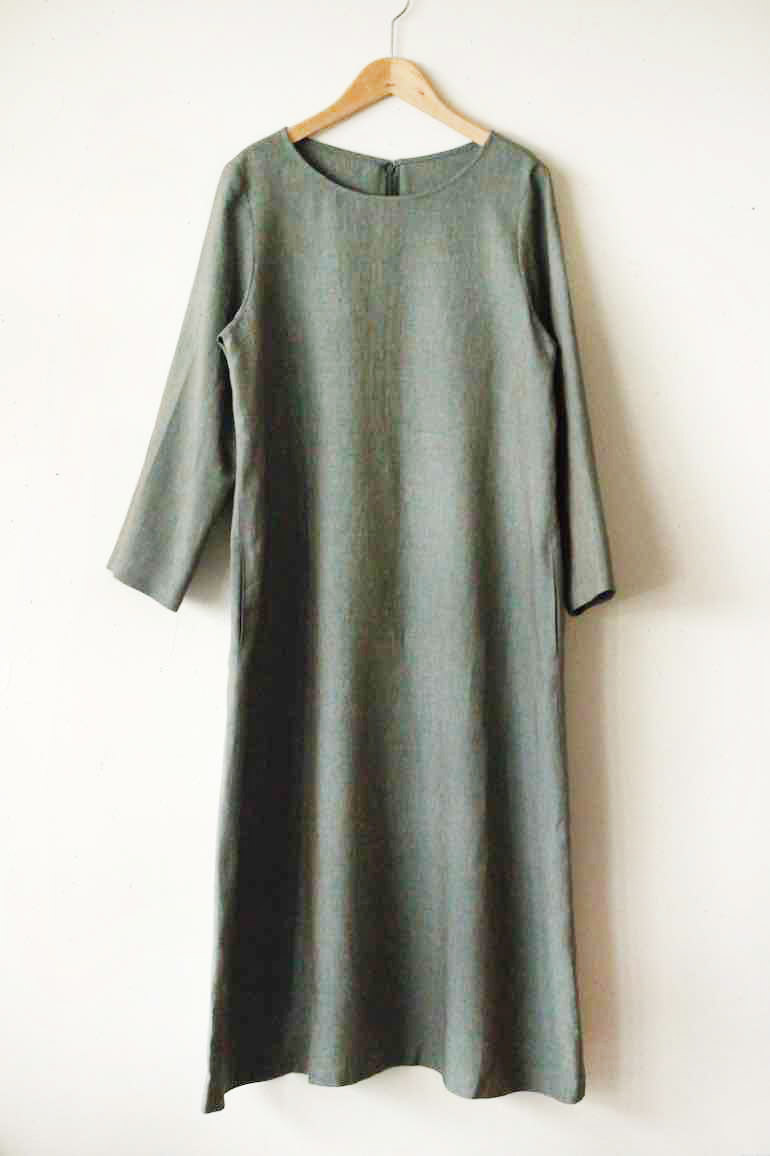 PDNo.131シンプルなAラインドレス<br />シャンブレイナイトミスト