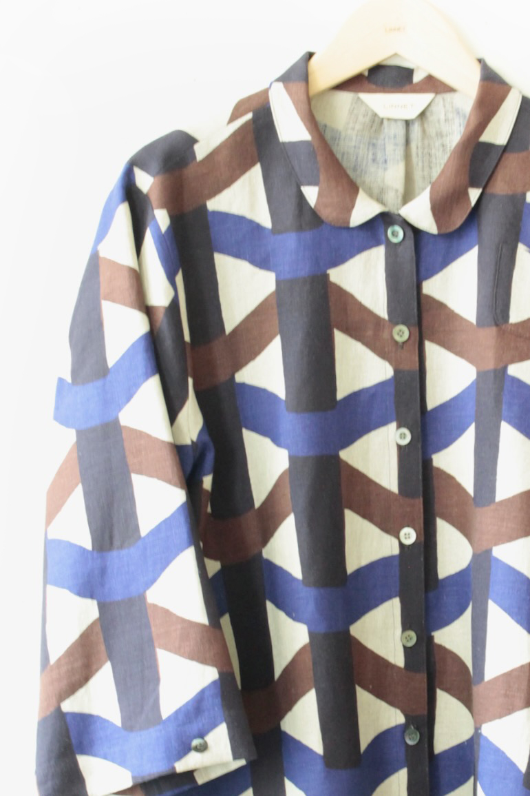 PD No.135小さな丸衿ブラウス　　7分袖<br />籠の目紫茶