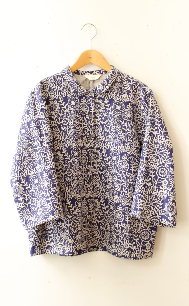 PD No.135小さな丸衿ブラウス　　7分袖<br />チェコへの憧れネイビ-Flax