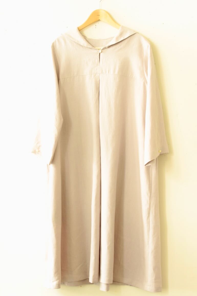 PDNo140セーラーカラーのドレス<br />クラシックモ-ブ