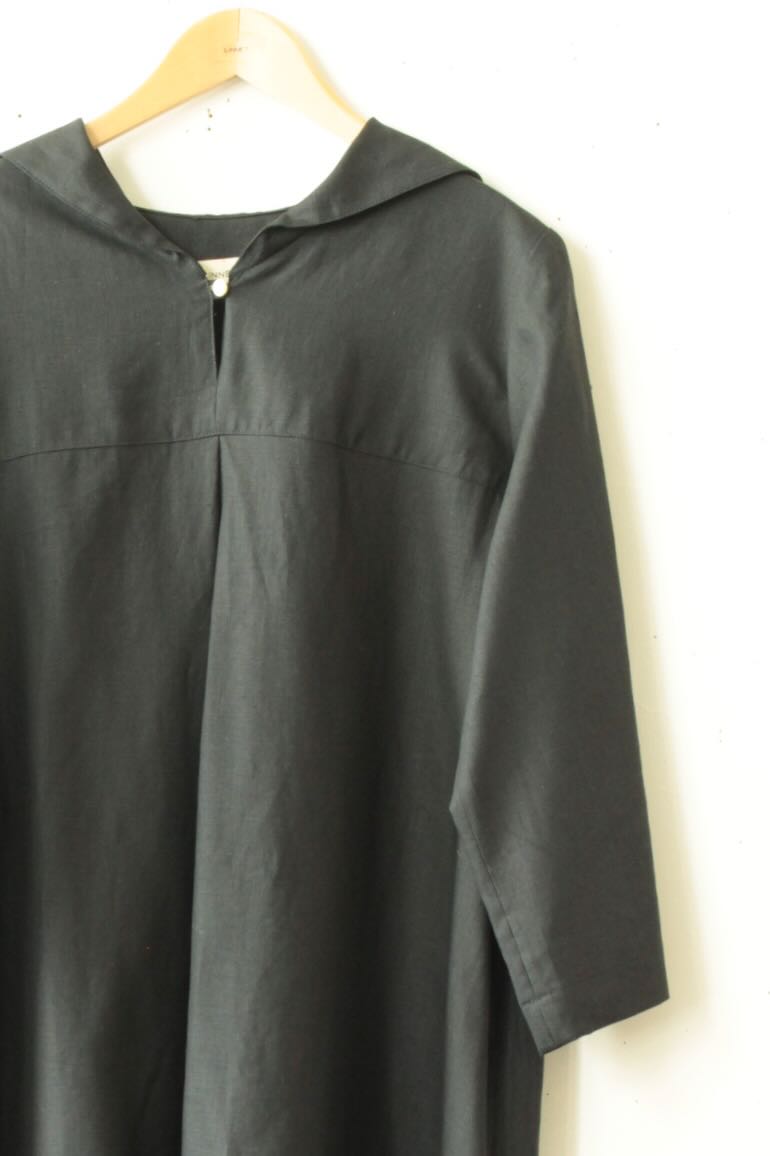 PDNo140セーラーカラーのドレス<br />クラシックブラックオニキス