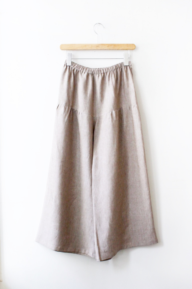 PD  No.55ヨーク付きワイドパンツ<br />シャンブレイ　サンドベ-ジュ