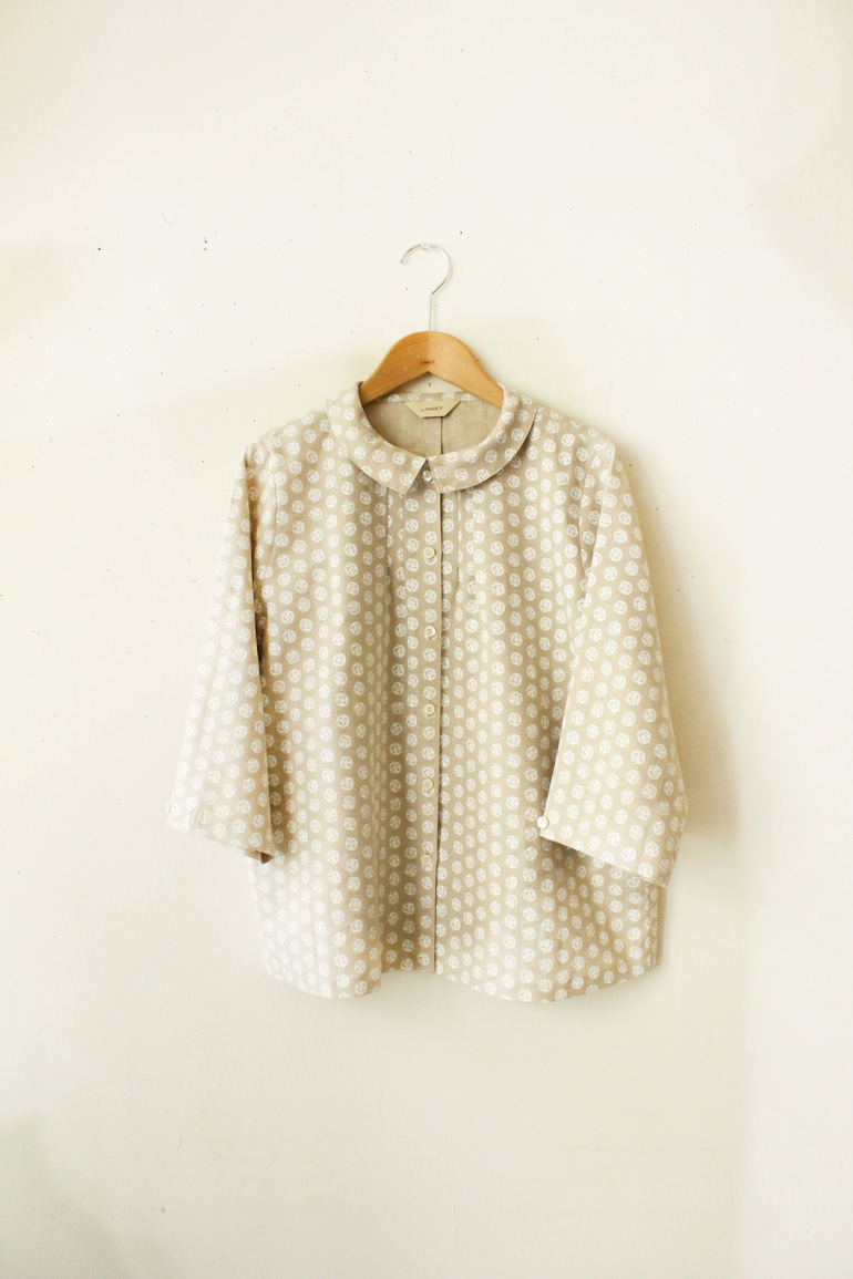 PDNo.94 小さなタックブラウス 7分袖  <br />ロ-ズドットflax白