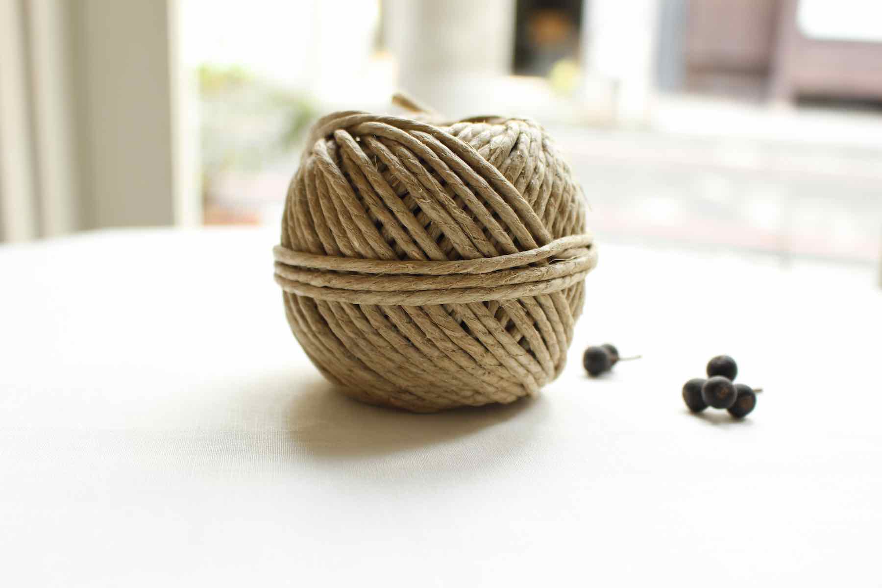EG-02ワックス加工リネン糸 生成3mm<br />FLAX