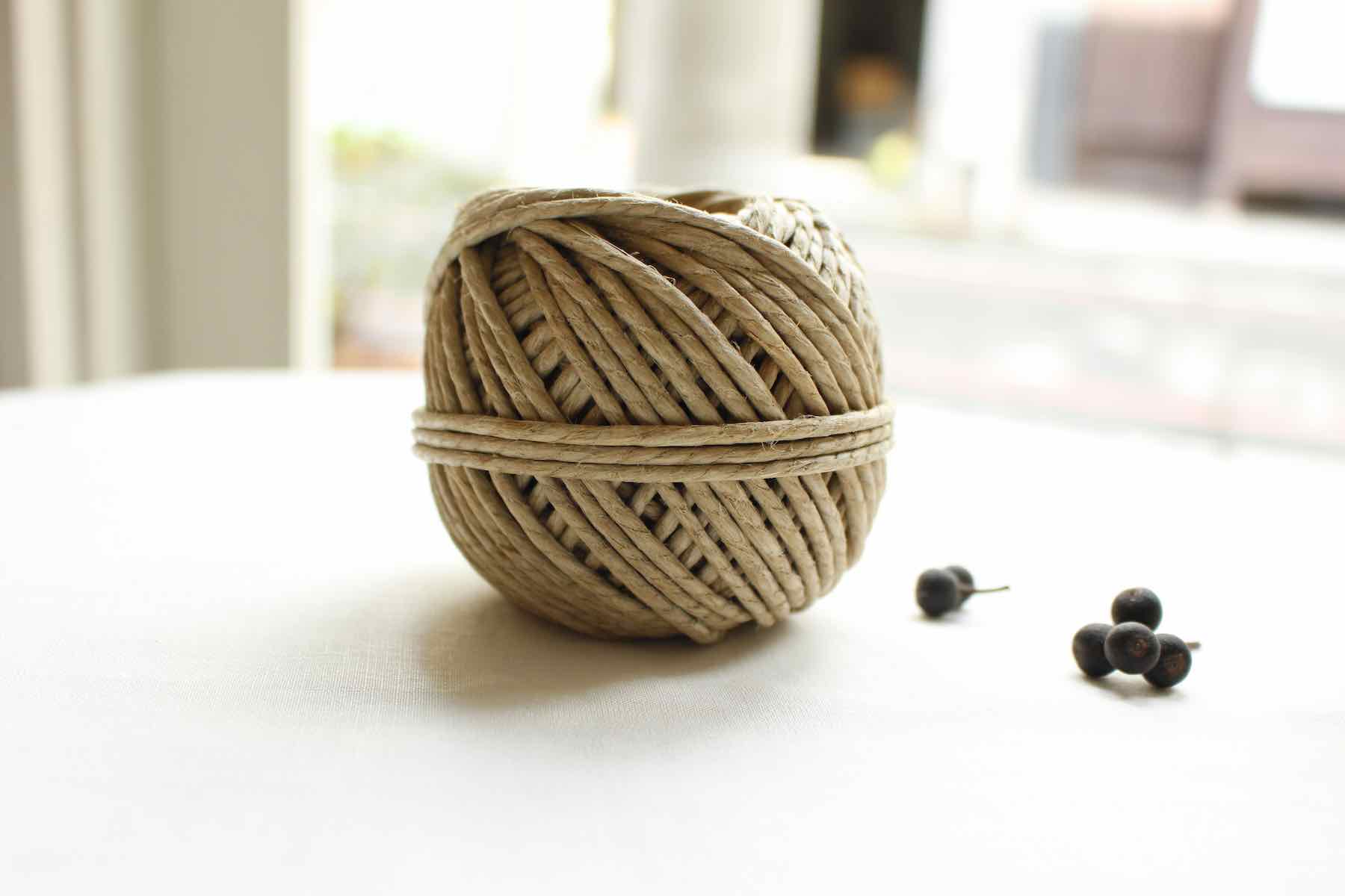 EG-03ワックス加工リネン糸 生成4mm<br />FLAX