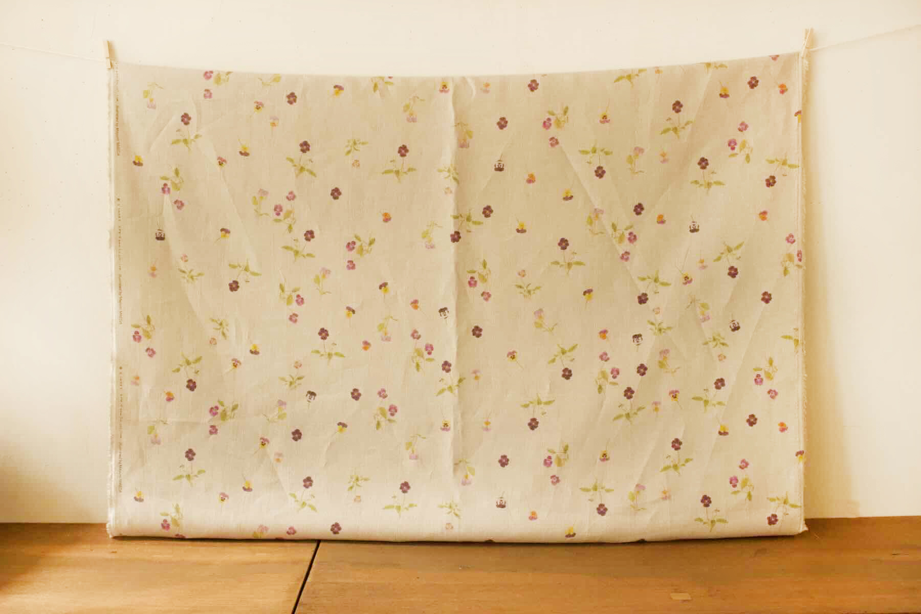 LINNET リネンプリント　ヴィオラ<br />Flax