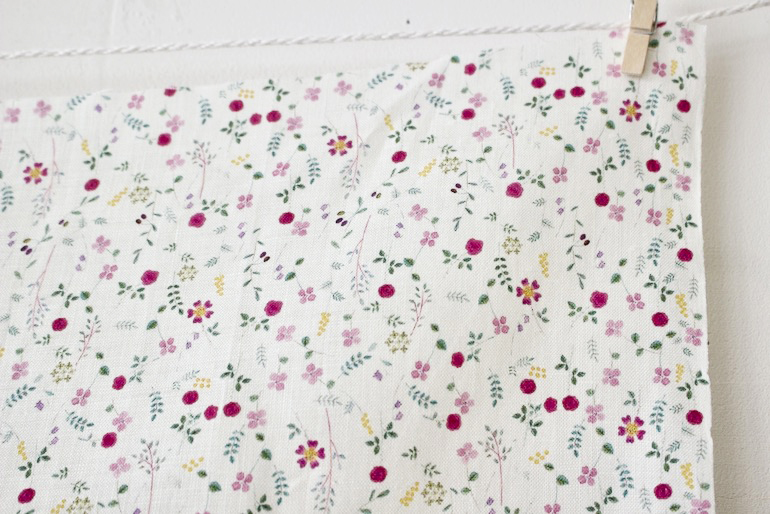 LINNET リネンプリント コテージガーデン<br />オフ白