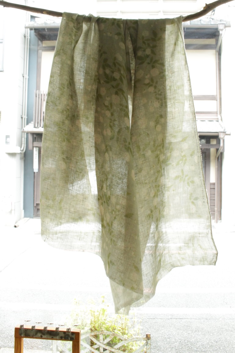 LINNET リネンガーゼプリント　<br />モッコウバラ　グラスグリ-ン