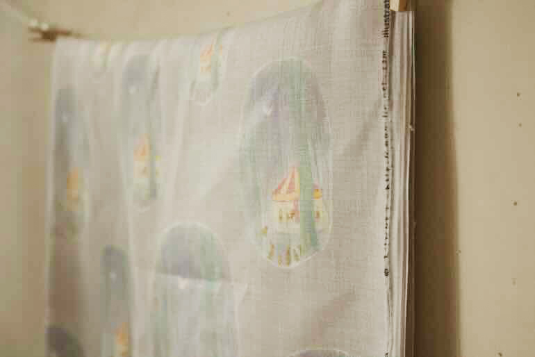 LINNET リネンプリント　カーニバル　水玉<br />シルバ-グレ-