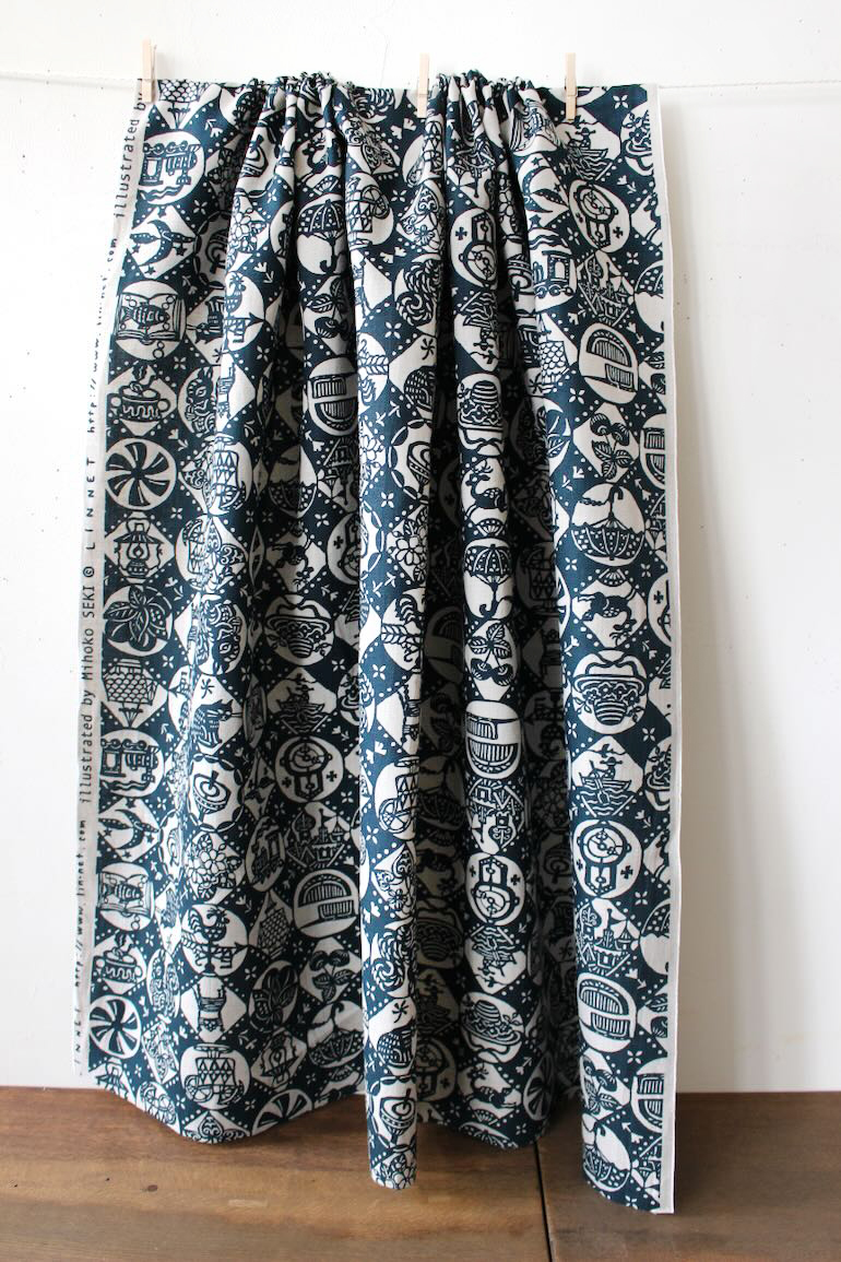 LINNET リネンプリントしりとり糸巻き<br />Flax藍