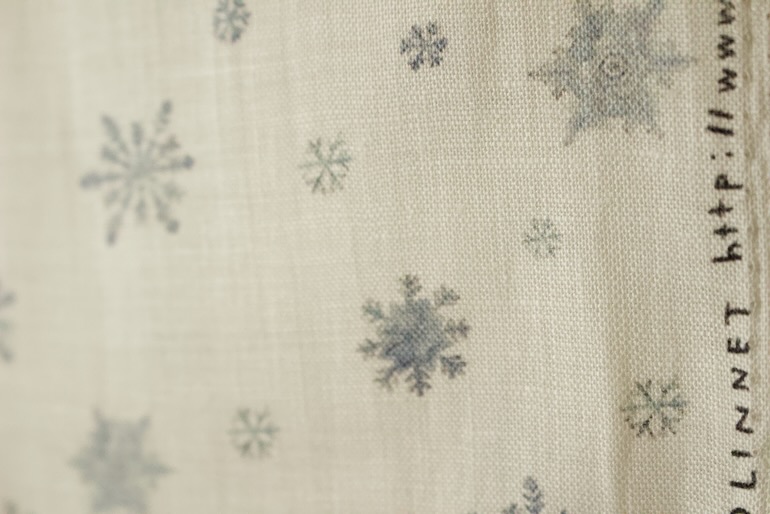 LINNET リネンプリント スノーフレーク<br />Ow