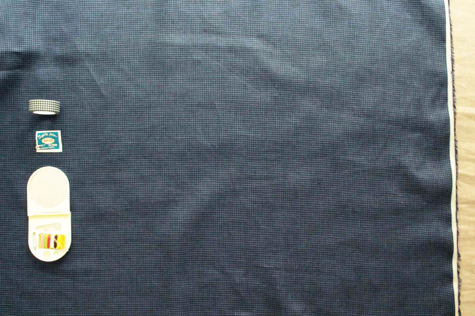 リネンスモールギンガム約1mm<br />黒×ブル-